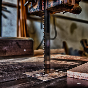 Coupon corso addestramento attrezzature di lavoro: sega a nastro